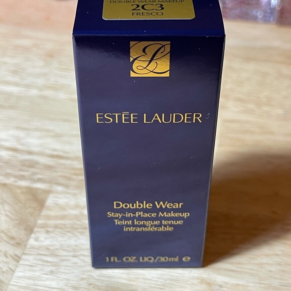 2C3 FRESCO ESTEE LAUDER FOUNDATION DOUBLE WEAR STAY IN PLACE - Picture 2 of 6
